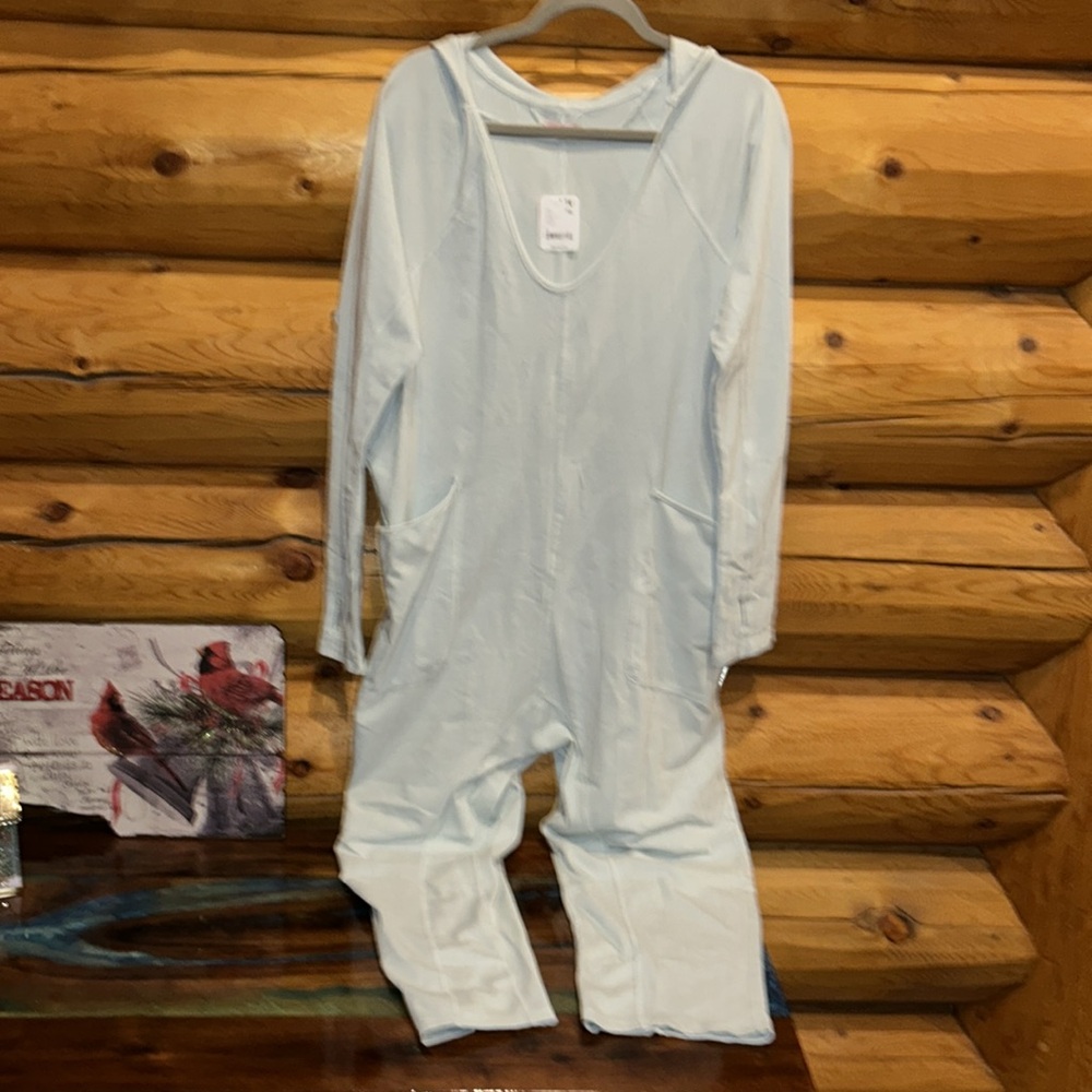 Free People NWT Hot Shot Long Sleeve Onesie Size S, M & L in Arctic Snow - Picture 12 of 14